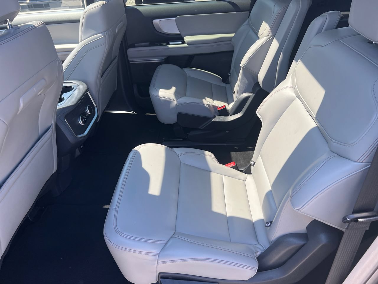 Certified 2025 Ford Expedition Max Active RWD image 23
