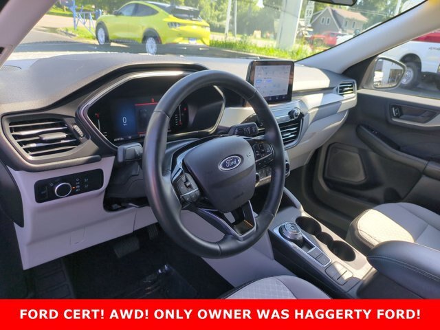 Certified 2023 Ford Escape Active AWD/4WD image 10