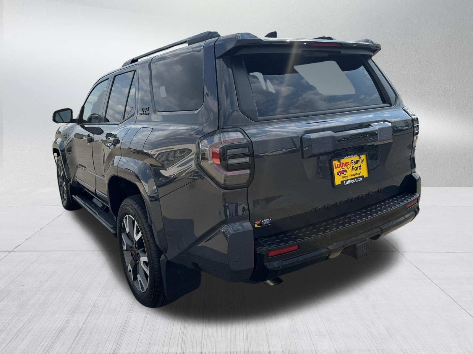 Used 2025 Toyota 4Runner TRD Sport Premium AWD/4WD image 5