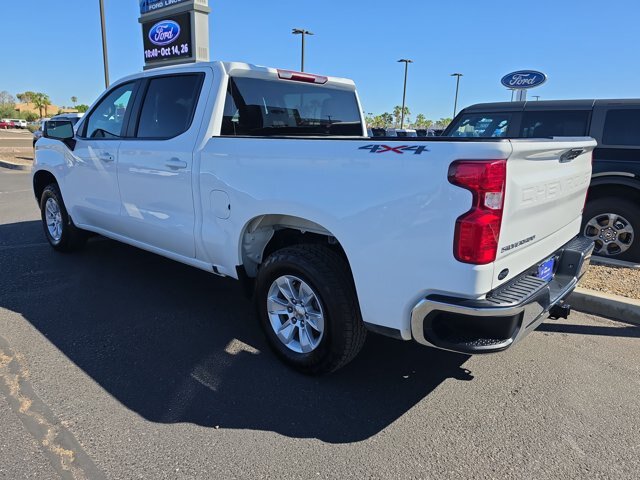 Used 2025 Chevrolet Silverado 1500 LT AWD/4WD image 4
