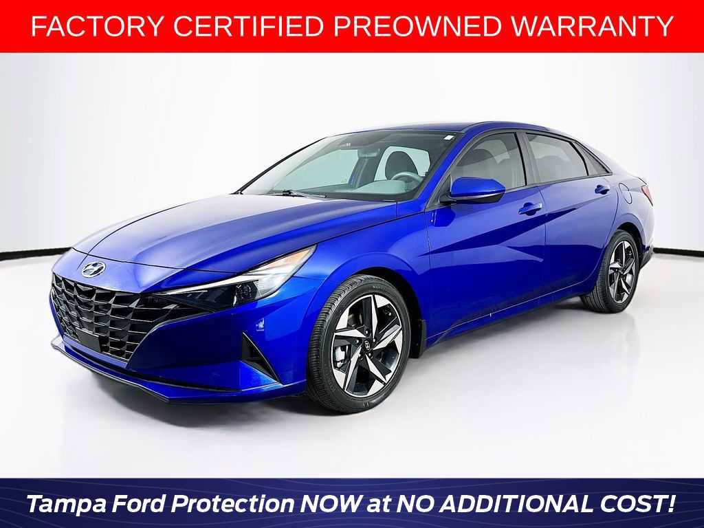 Used 2023 Hyundai Elantra SEL w/ Convenience Package image 1