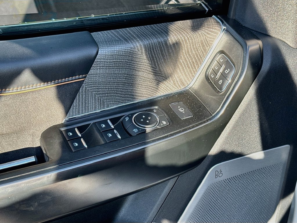 Certified 2024 Ford F250 Platinum AWD/4WD image 18