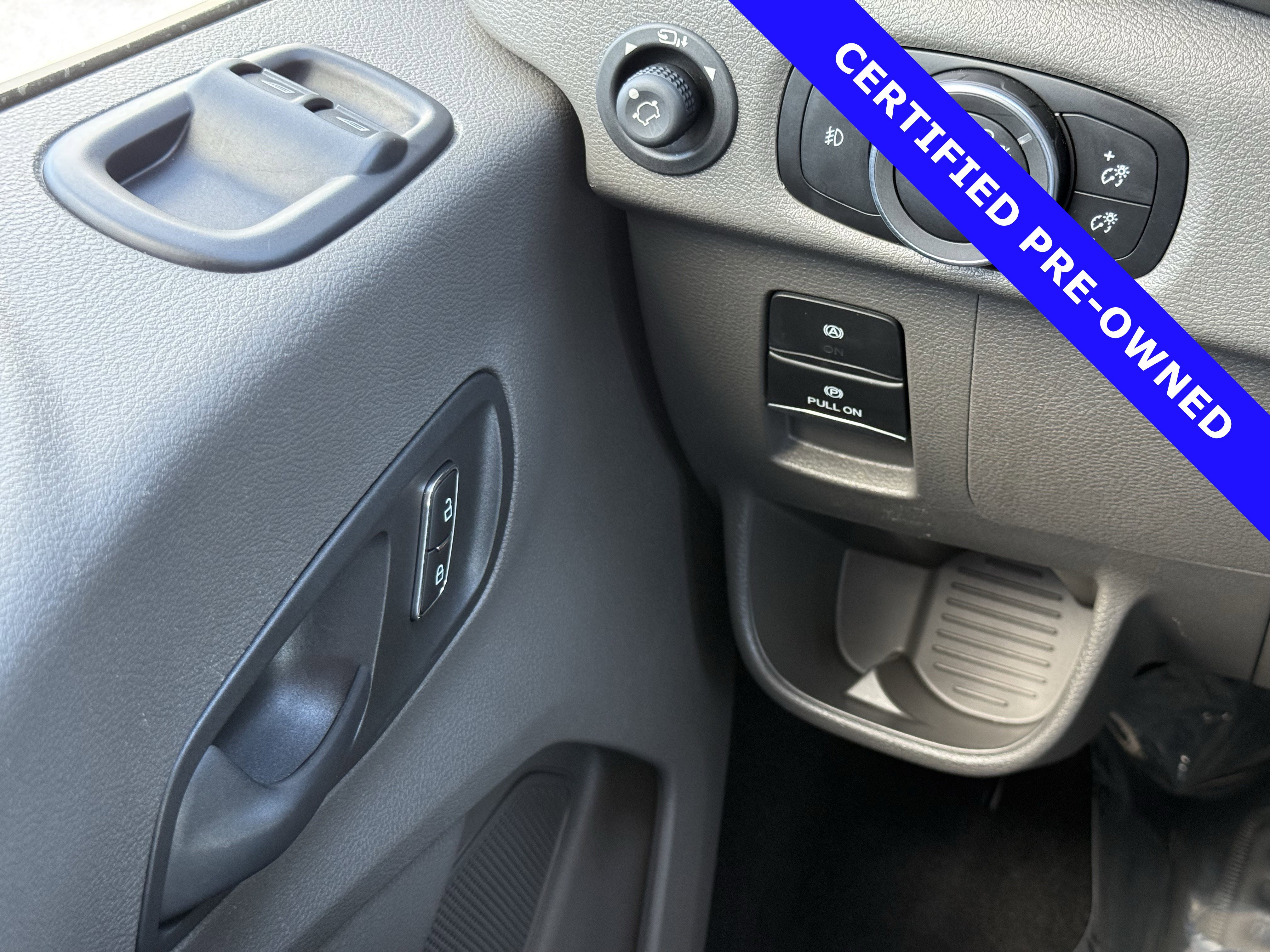 Certified 2024 Ford Transit 350 XLT RWD image 24