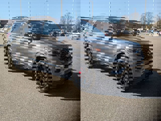 Certified 2021 Ford Explorer ST w/ Equipment Group 401A image 7