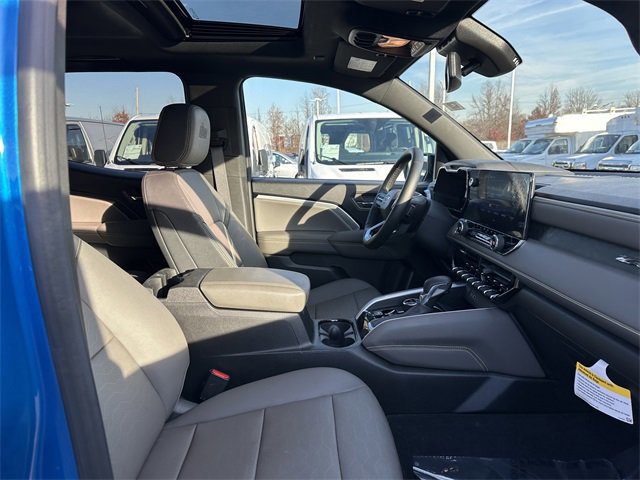 Used 2024 Chevrolet Colorado ZR2 w/ ZR2 Bison Edition image 33