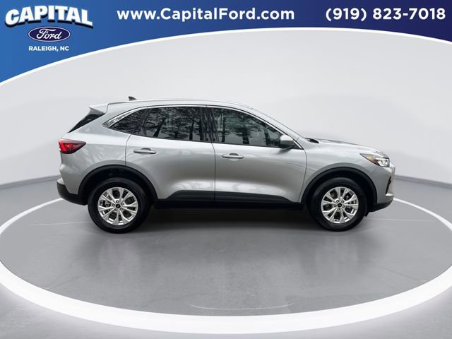 Certified 2023 Ford Escape Active w/ Tech Pack #2 image 7