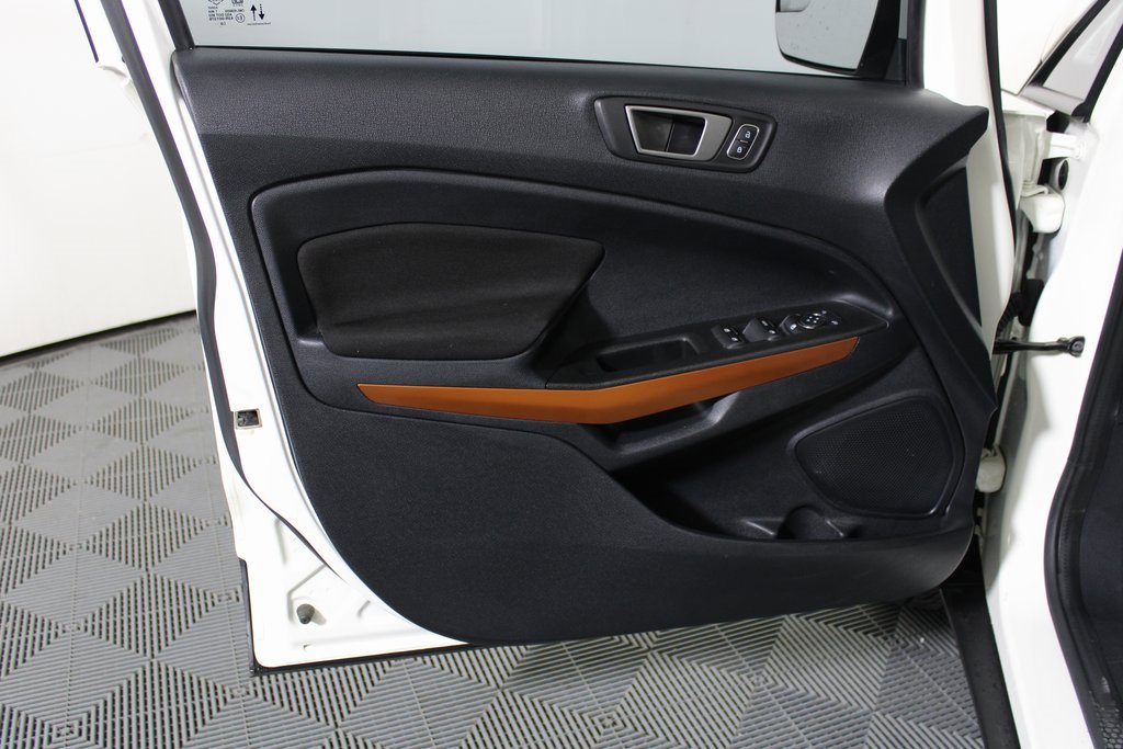 Certified 2021 Ford EcoSport SE w/ SE Appearance Package image 19