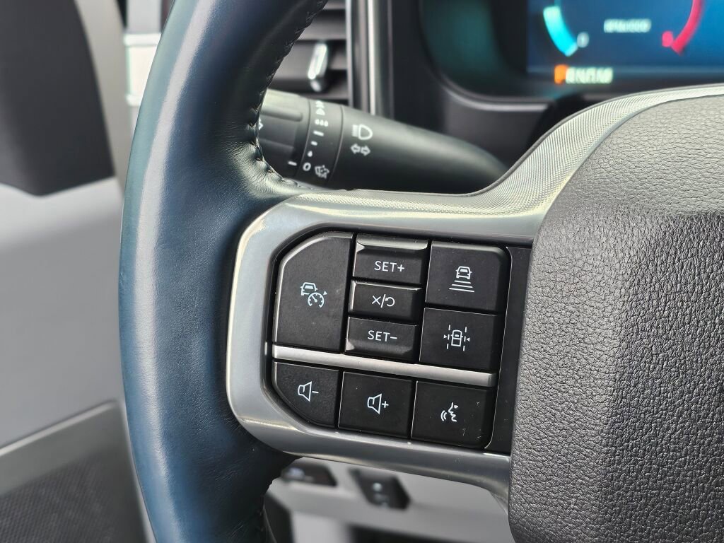 Certified 2024 Ford F350 Limited w/ FX4 Off-Road Package image 25