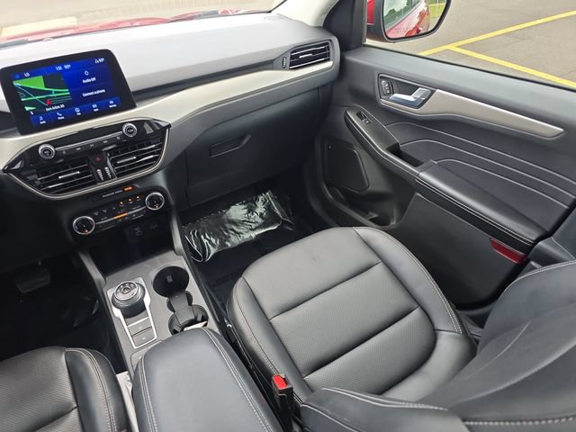 Certified 2022 Ford Escape SEL AWD/4WD image 33