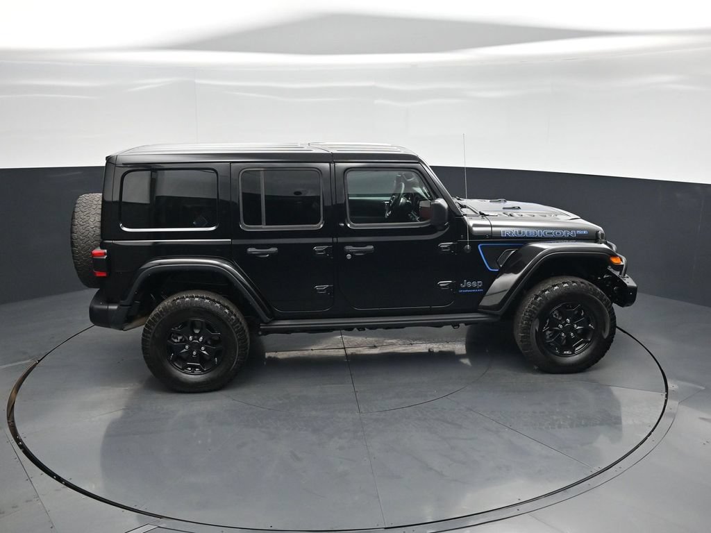 Used 2023 Jeep Wrangler Unlimited Rubicon 4xe AWD/4WD image 40
