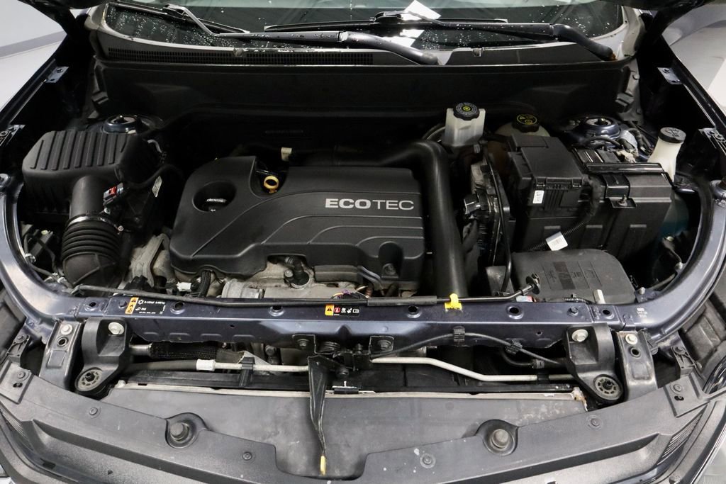 Used 2018 Chevrolet Equinox LT image 17