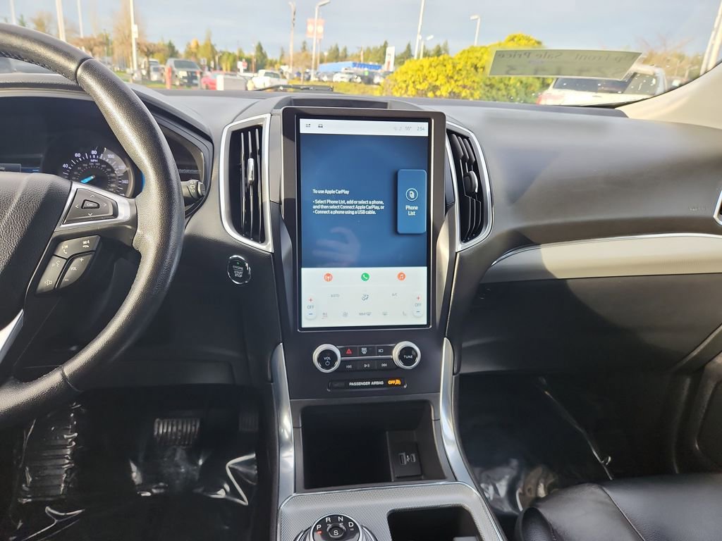 Certified 2022 Ford Edge Titanium image 25