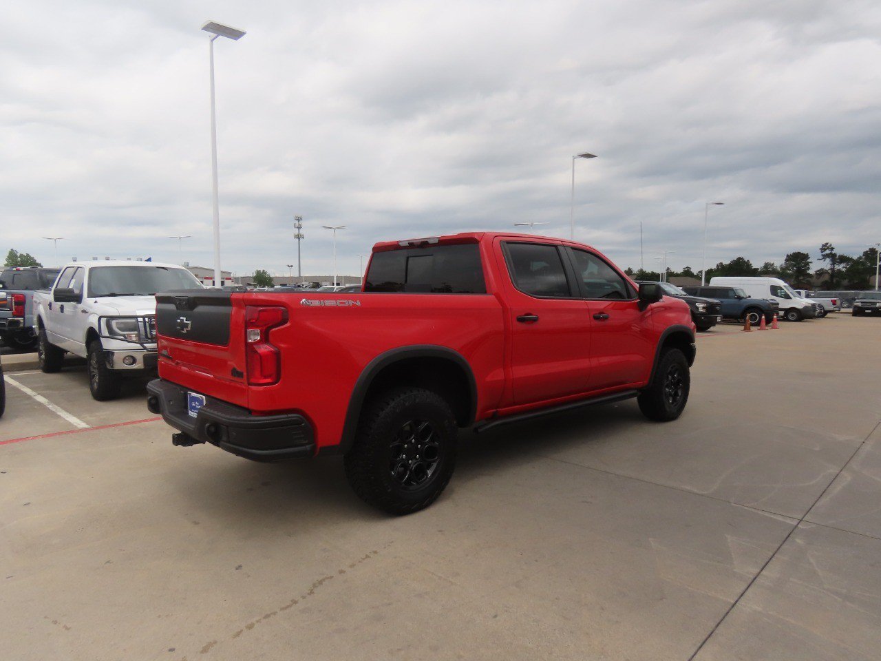 Used 2024 Chevrolet Silverado 1500 ZR2 w/ ZR2 Bison Edition AWD/4WD image 9