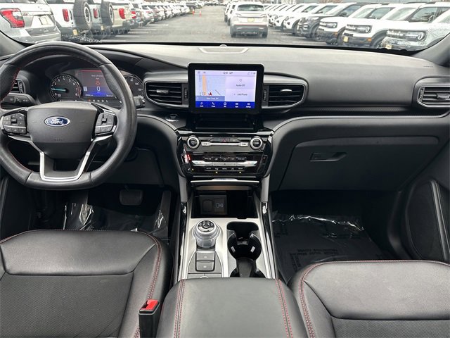 Certified 2022 Ford Explorer ST-Line w/ Class IV Trailer Tow Package image 16