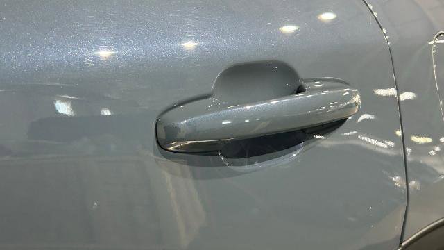 Certified 2024 Ford Escape SE FWD image 19