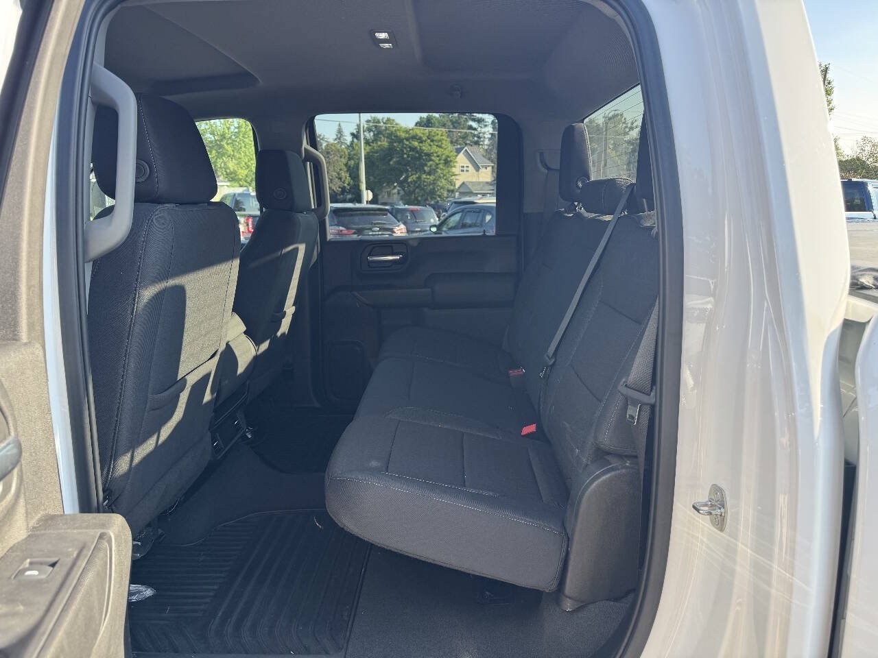 Used 2024 Chevrolet Silverado 2500 Custom w/ Custom Value Package AWD/4WD image 26