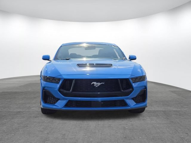 Certified 2025 Ford Mustang GT Premium RWD image 2