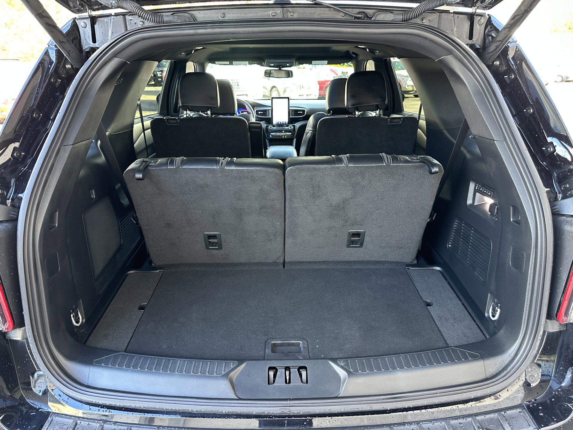 Certified 2023 Ford Explorer ST w/ Equipment Group 401A image 8