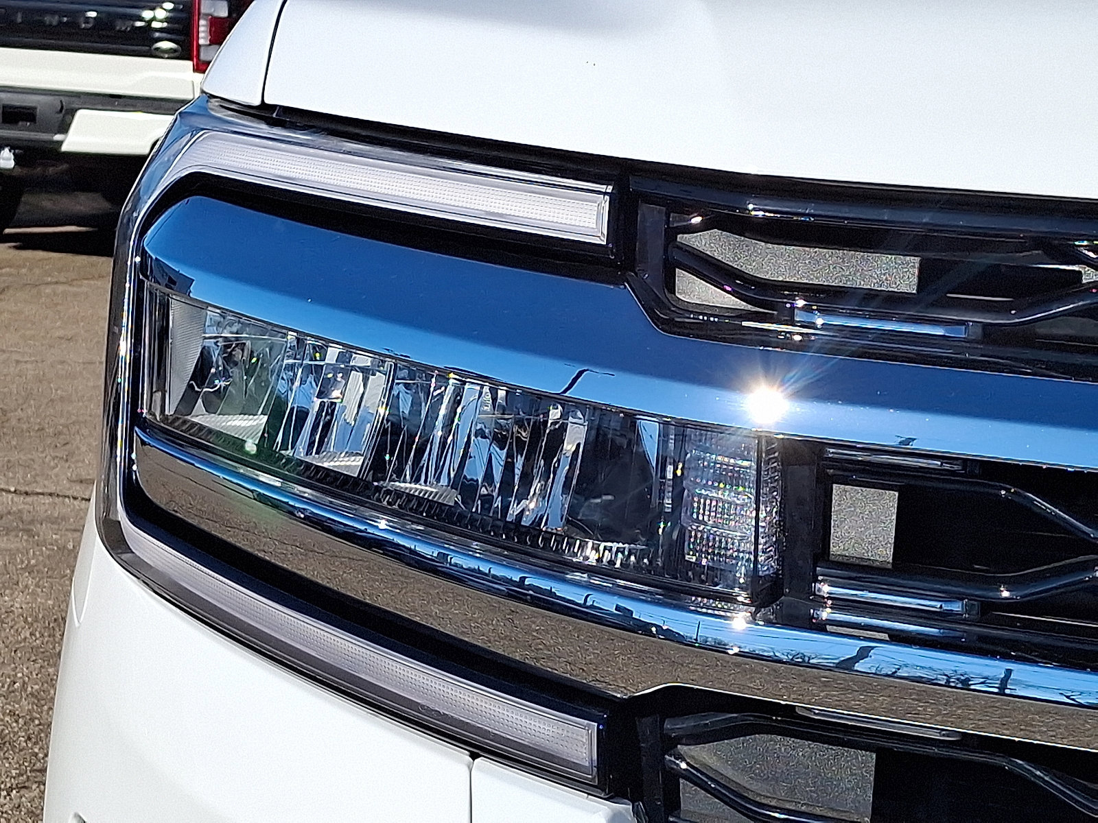 Certified 2023 Ford Expedition Limited image 9