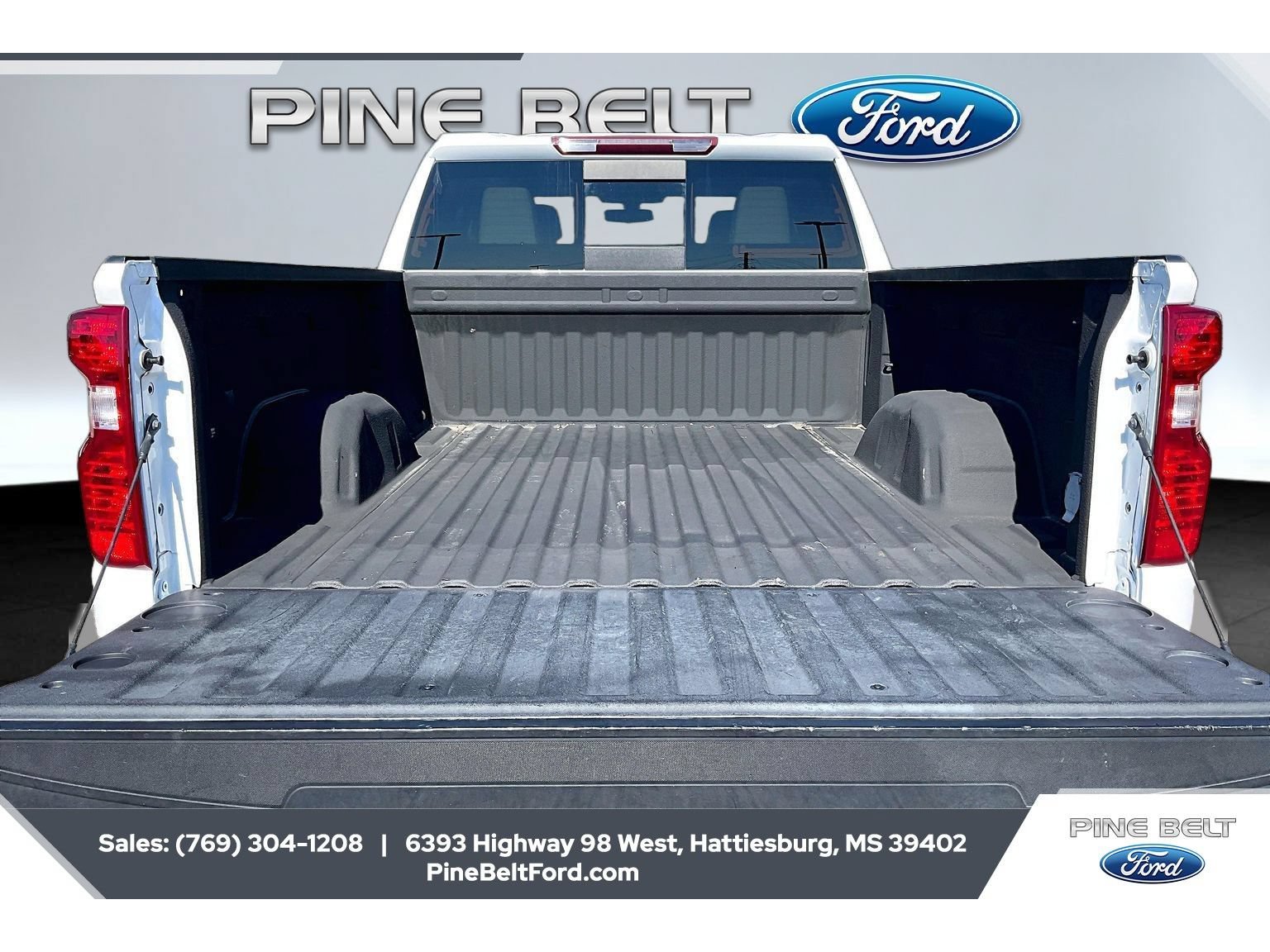 Used 2020 Chevrolet Silverado 1500 LT w/ All-Star Edition AWD/4WD image 12