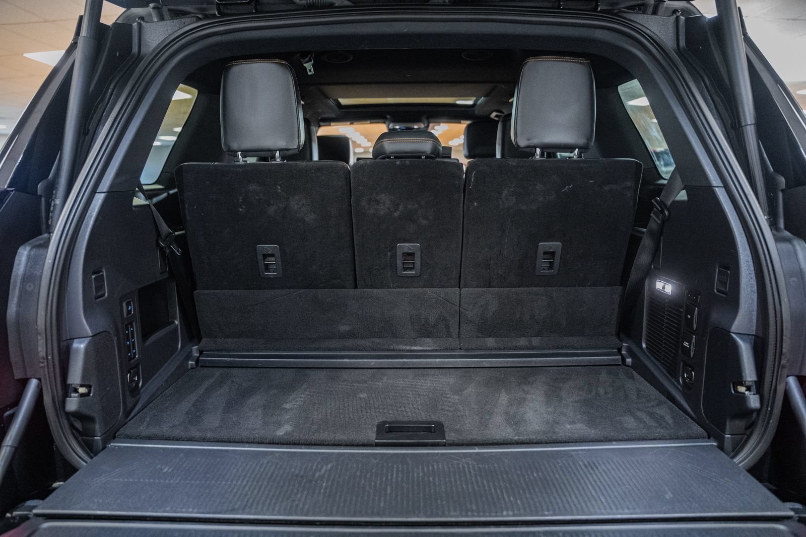 Certified 2025 Ford Expedition Tremor AWD/4WD image 8