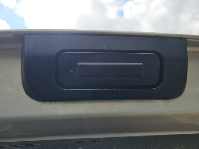 Used 2023 Chevrolet Bolt EUV LT w/ Driver Confidence Package FWD image 13