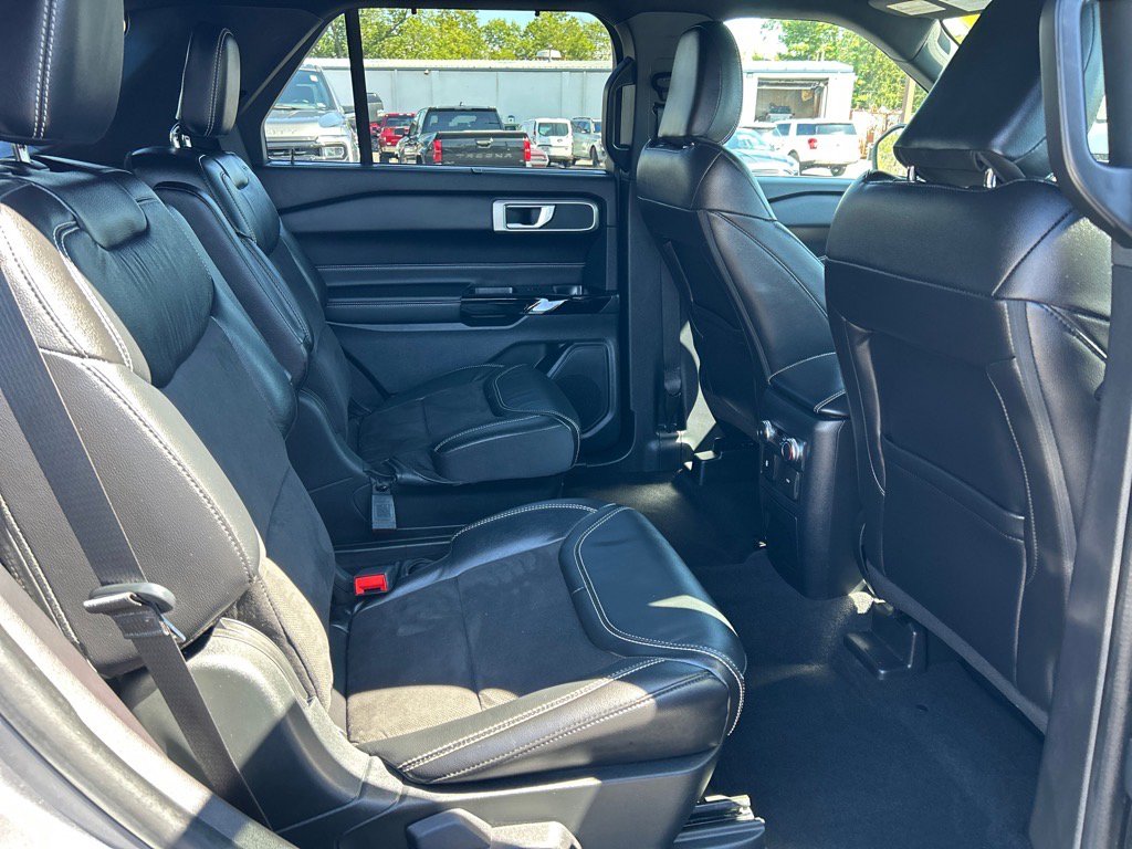 Certified 2022 Ford Explorer ST image 21
