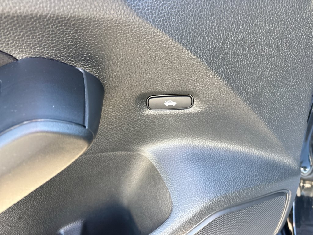 Used 2025 Honda Civic Sport image 26