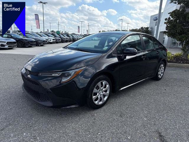 Used 2022 Toyota Corolla LE image 1