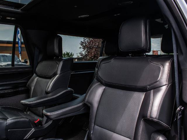 Certified 2025 Ford Expedition Max Platinum w/ Stealth Performance Package AWD/4WD image 23