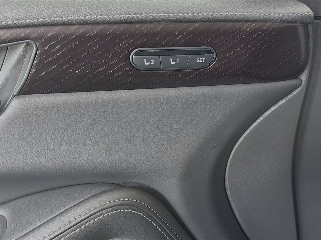 Used 2023 INFINITI QX60 Sensory w/ Vision Package AWD/4WD image 40