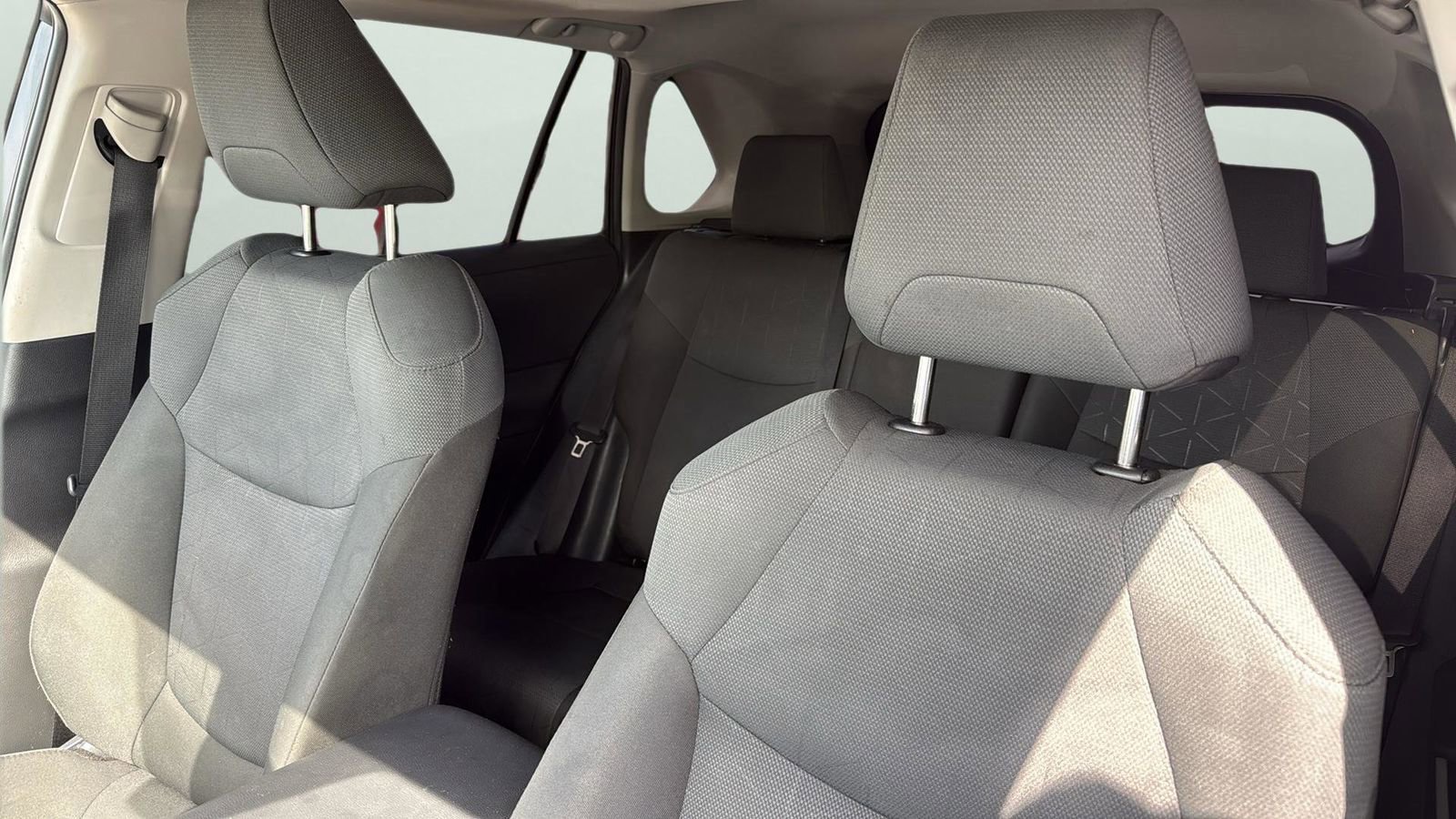 Used 2025 Toyota RAV4 XLE w/ Convenience Package image 10