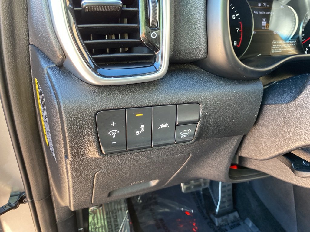 Used 2020 Kia Sportage SX image 25