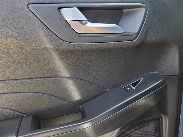 Certified 2024 Ford Escape ST-Line FWD image 13