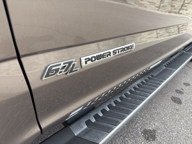 Certified 2020 Ford F350 Lariat w/ Lariat Value Package AWD/4WD image 19