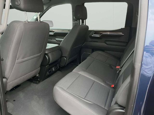 Used 2023 Chevrolet Silverado 1500 LT AWD/4WD image 16