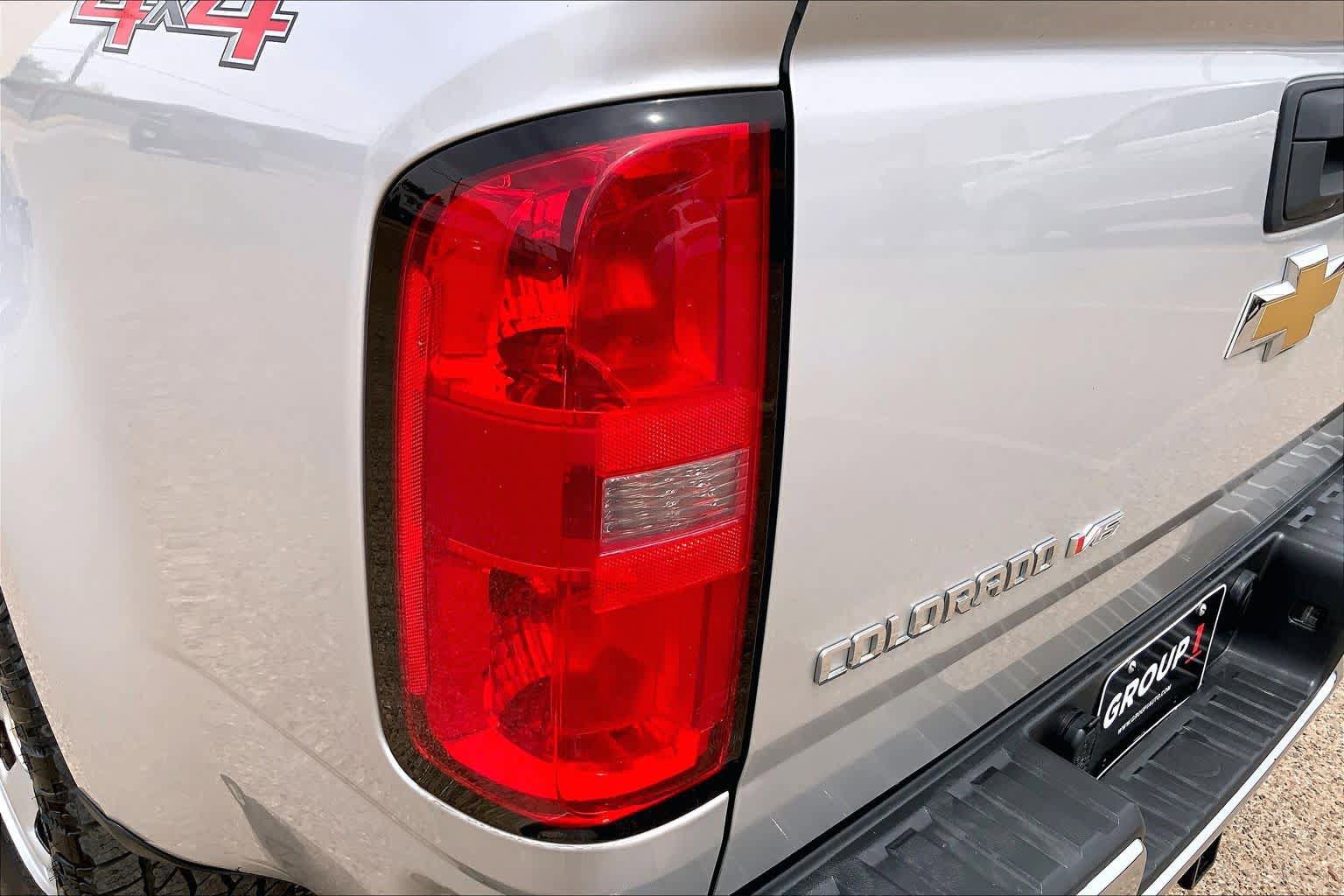 Used 2020 Chevrolet Colorado W/T w/ WT Convenience Package AWD/4WD image 29