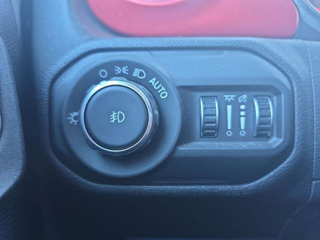 Used 2021 Jeep Wrangler Unlimited Rubicon image 40