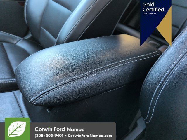 Certified 2022 Ford Escape Titanium AWD/4WD image 21