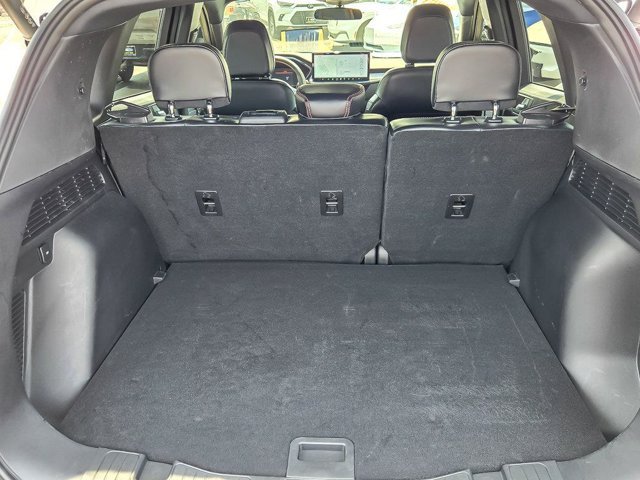 Certified 2024 Ford Escape ST-Line w/ Tech Pack #1 FWD image 29
