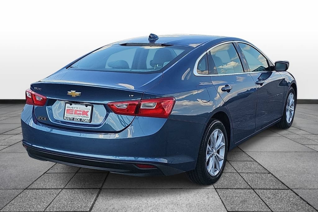 Used 2025 Chevrolet Malibu LT FWD image 5