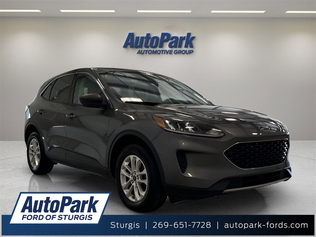 Certified 2022 Ford Escape SE