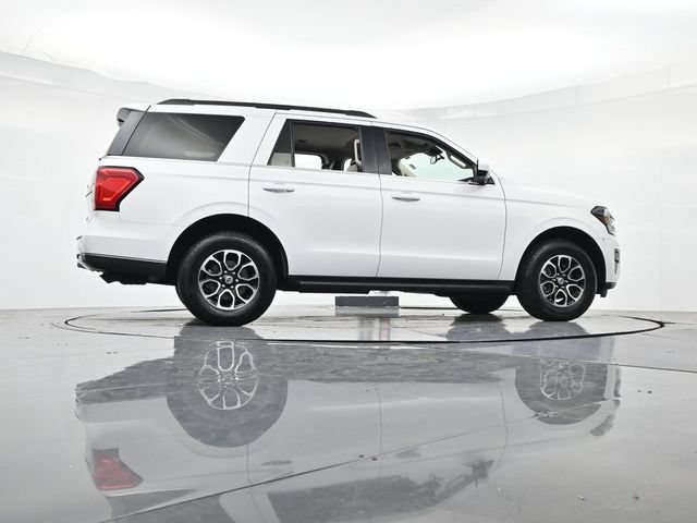Certified 2024 Ford Expedition XLT RWD image 36