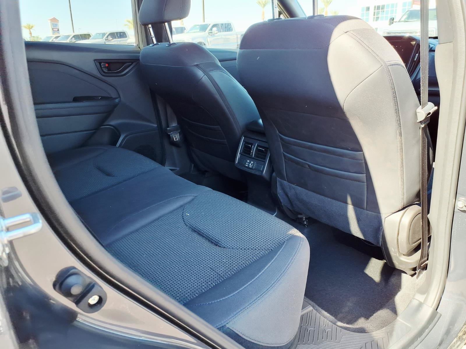 Used 2025 Subaru Forester Premium AWD/4WD image 12