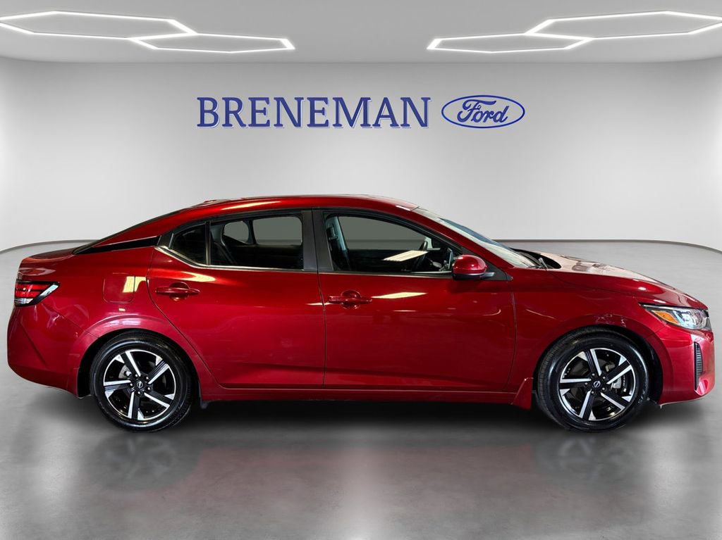 Used 2024 Nissan Sentra SV w/ Trunk Package FWD image 4