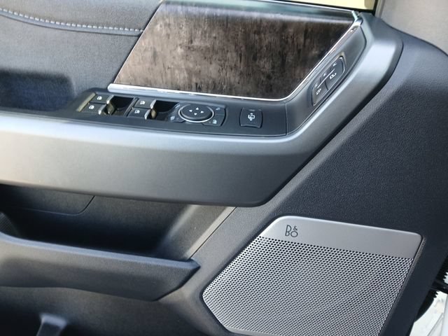 Certified 2025 Ford F250 Lariat AWD/4WD image 17