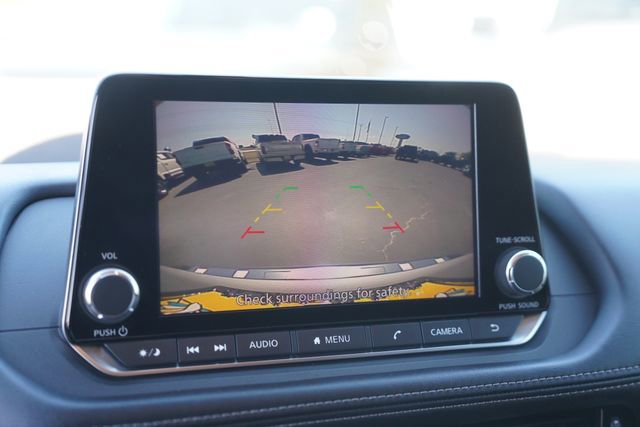 Used 2022 Nissan Rogue SV FWD image 27