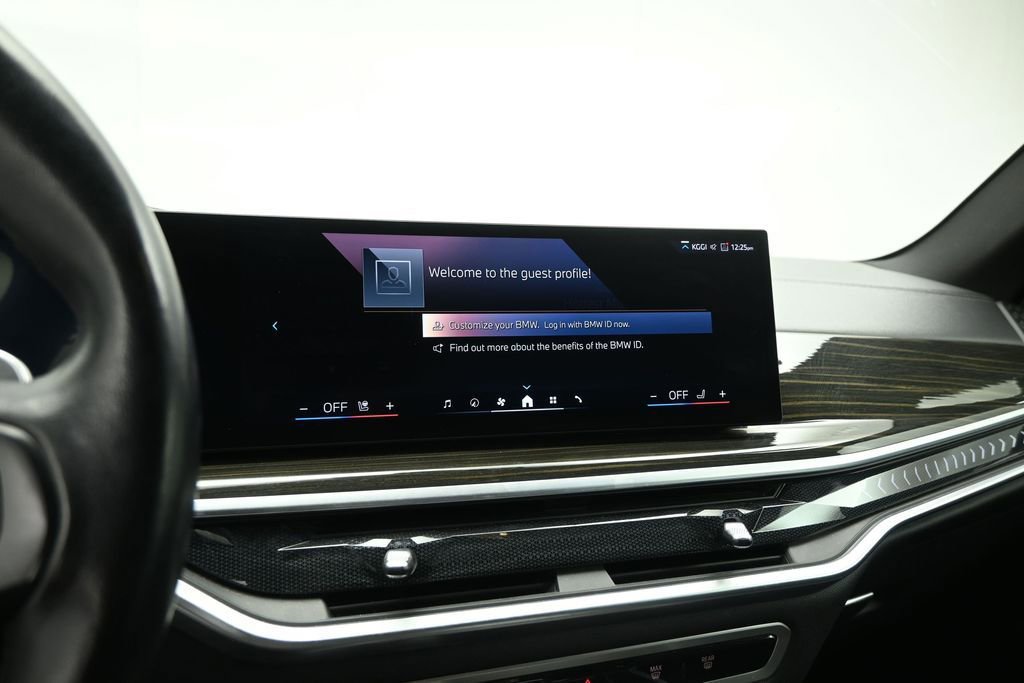 Used 2024 BMW X5 xDrive40i AWD/4WD image 15