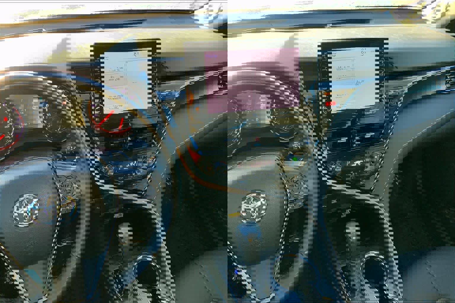 Used 2023 Toyota Camry XSE image 9