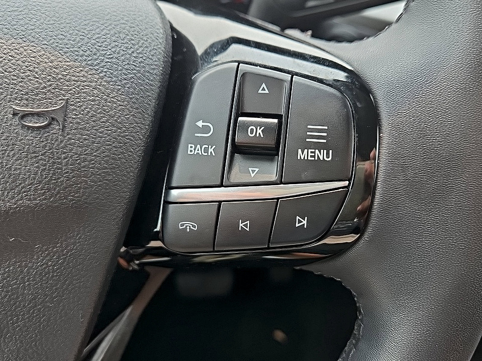 Certified 2023 Ford Escape Active AWD/4WD image 14